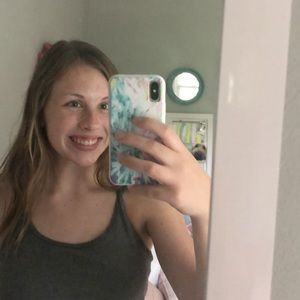 Meet your Posher, Celia